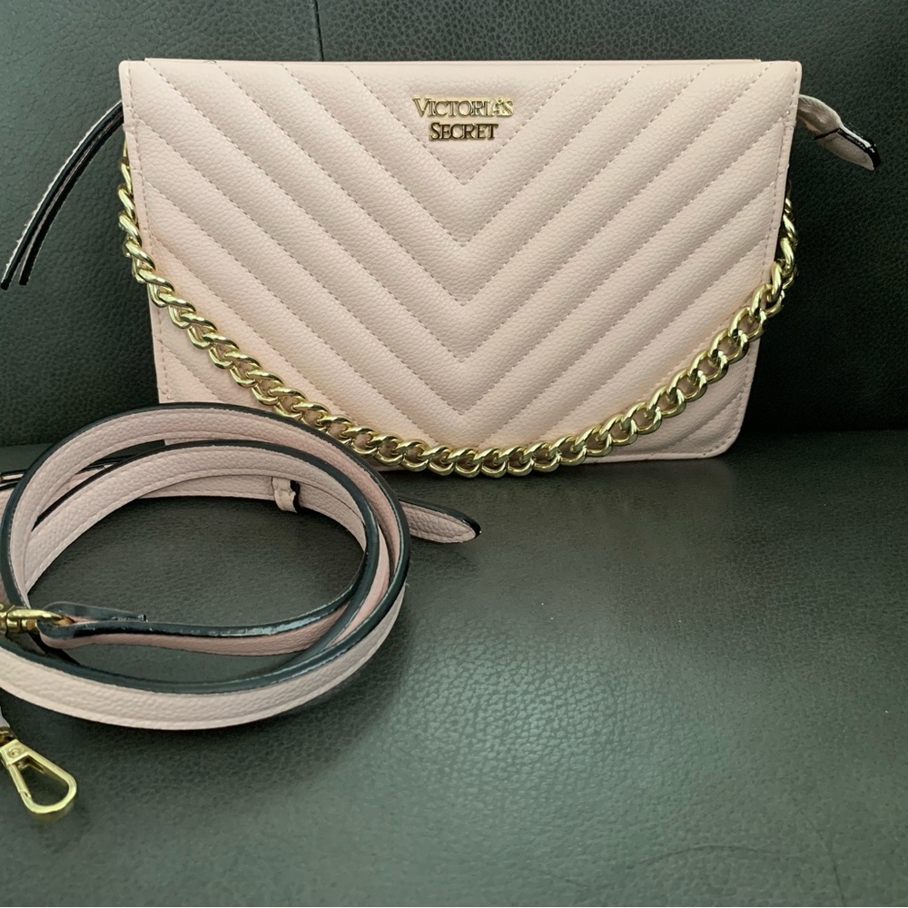 Victoria's Secret V-Quilt 24/7 crossbody bag with chain